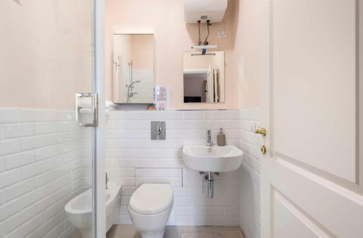 Roma Private Rooms 外观 照片